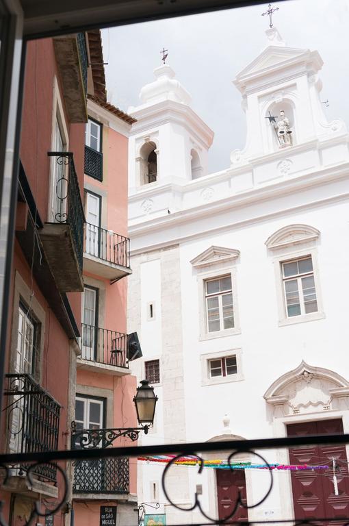 Beautiful Studio In Historic Alfama Lisboa Szoba fotó